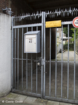 Hek met huisnummer 42 (Pythagorasstraat).
<br/>
Corrie Groen- Pickhard, 2015-06-24